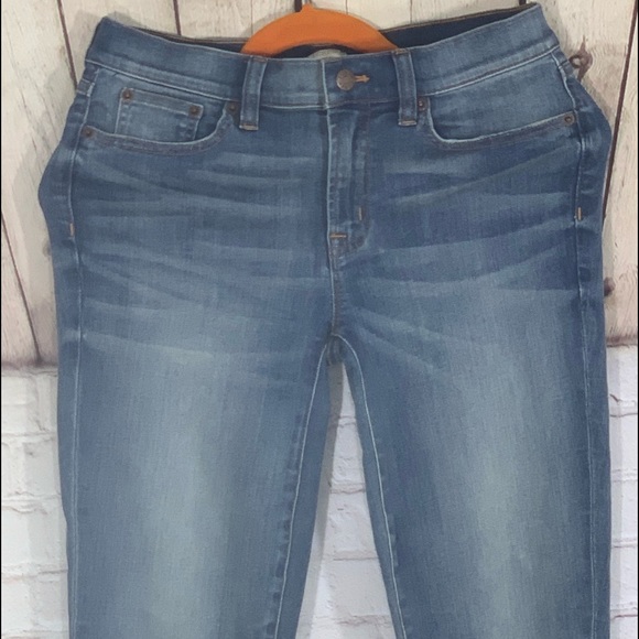 J Crew Women’s Jeans with Stretch - Picture 4 of 7